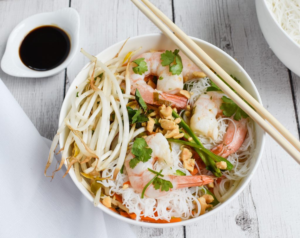 Low-FODMAP Shrimp Noodle Bowl (Pho) using Slow Cooker; Gluten-free ...
