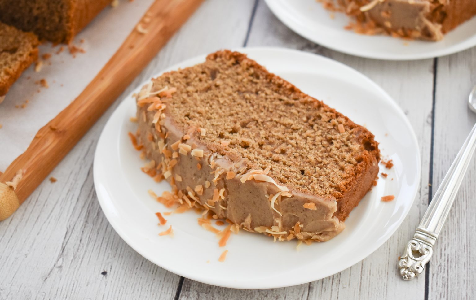 LowFODMAP Chai Quick Bread with Browned Butter Chai Frosting; Gluten