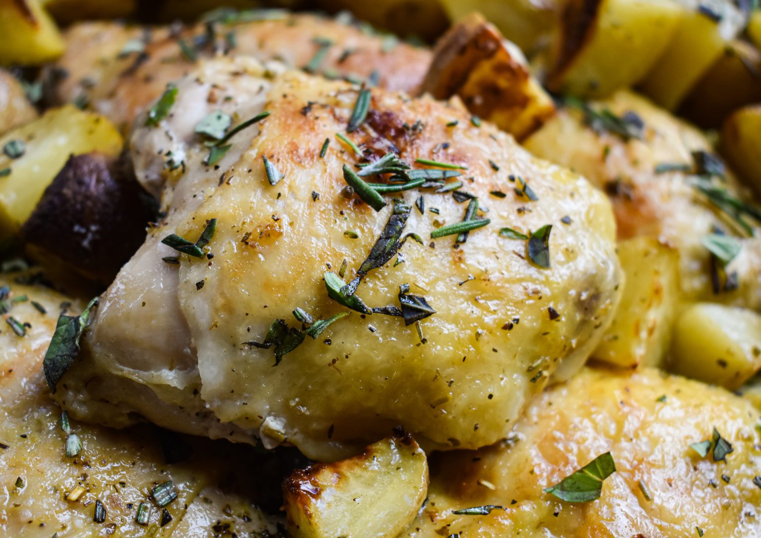 LowFODMAP Sheet Pan Greek Lemon Chicken and Potatoes; Glutenfree