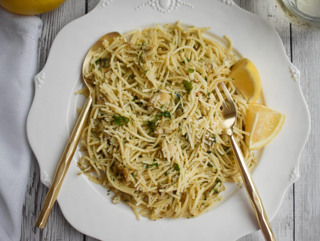 Low-FODMAP 30-Minute Pasta Alle Vongole; Gluten-free | Rachel Pauls Food