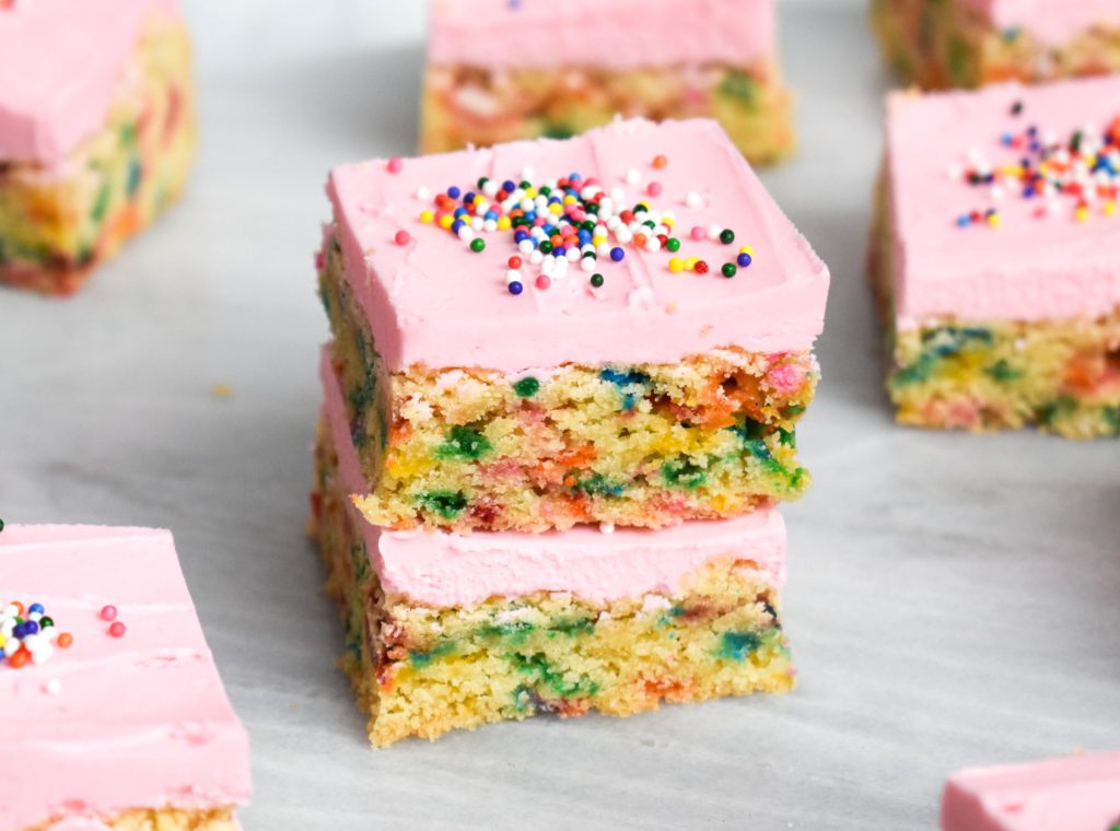 low-fodmap-sugar-cookie-bars-with-buttercream-frosting-gluten-free