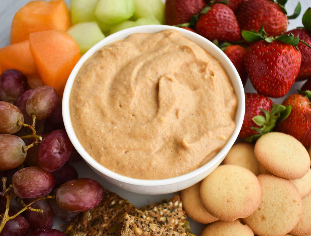 low-FODMAP pumpkin cheesecake dip close up
