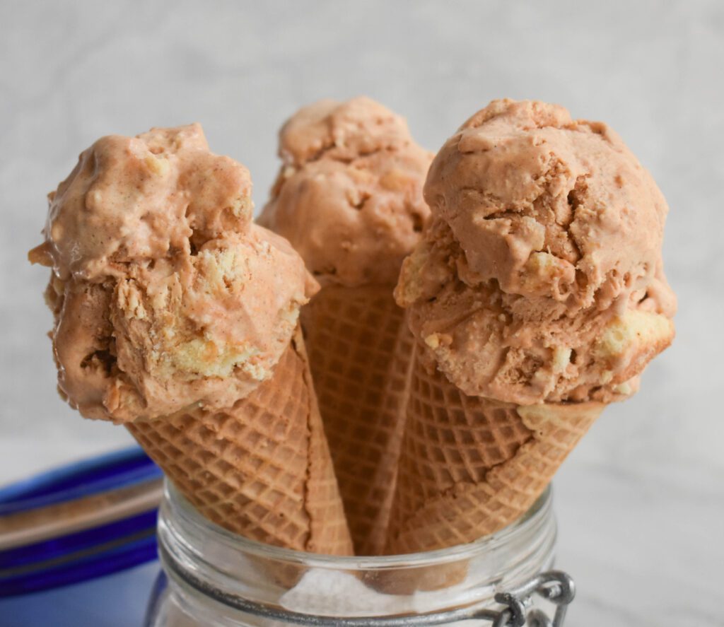 PUMPKIN ICE CREAM LOW FODMAP in jar close up