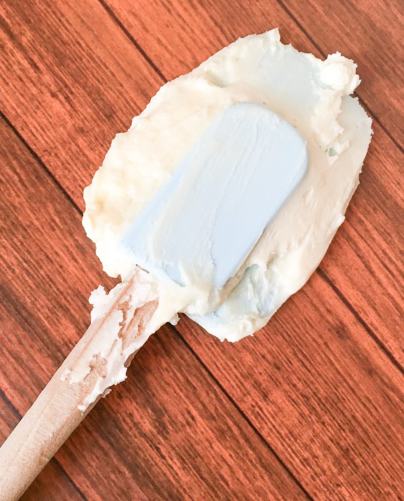 Fluffy LowFODMAP Cream Cheese Frosting; Glutenfree, Lactosefree Dr